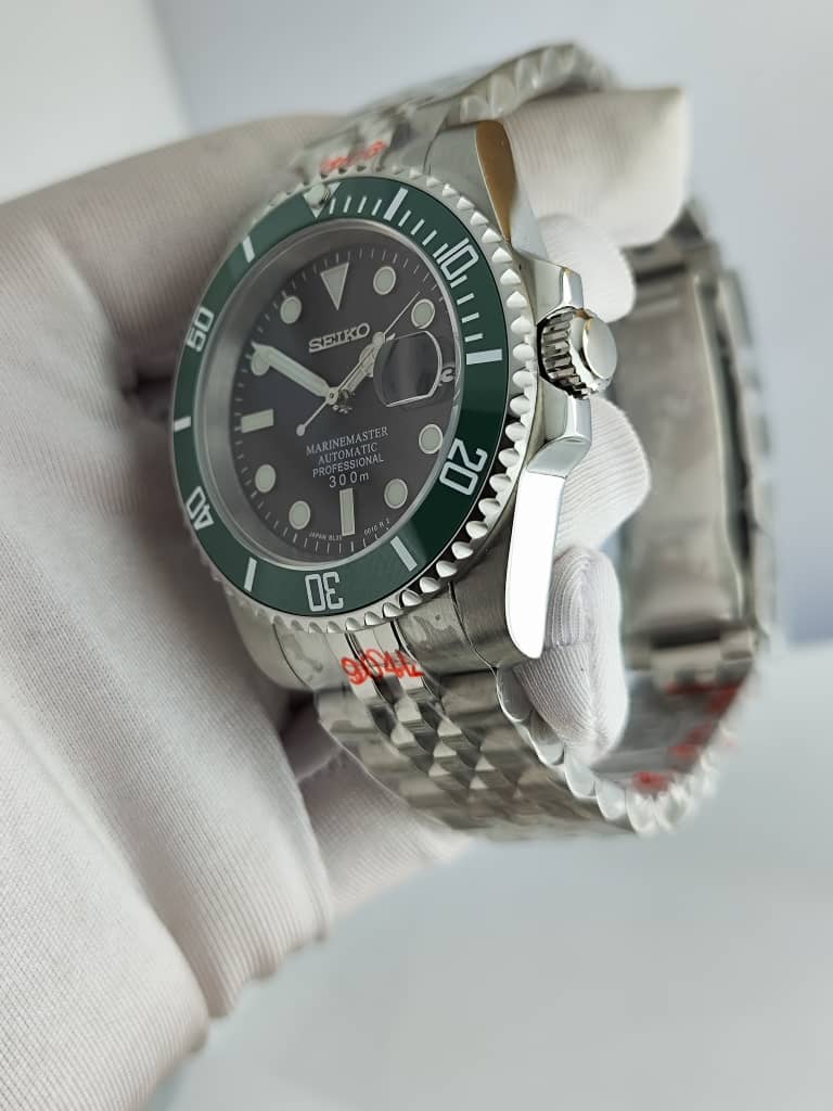 Seiko Mod Submariner NH35 Black Lunette Verte